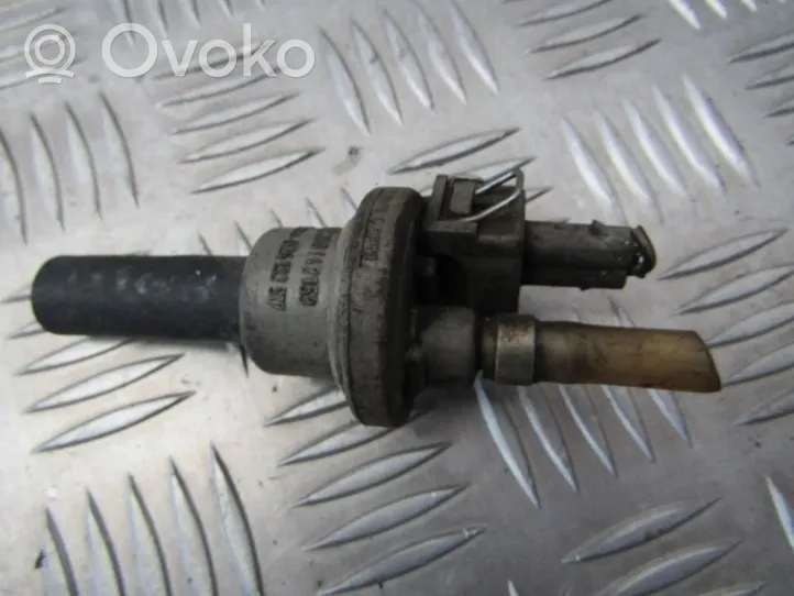 Volkswagen Jetta II Valve vacuum 0280142153