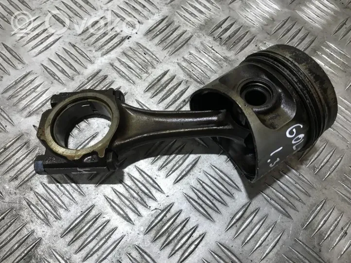 Volkswagen Golf II Piston with connecting rod 075193