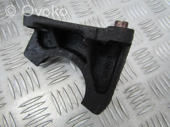 Volvo S70  V70  V70 XC Support, suspension du moteur 910225