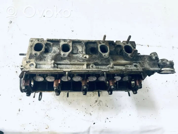 Volkswagen PASSAT B5.5 Engine head 06a103373n