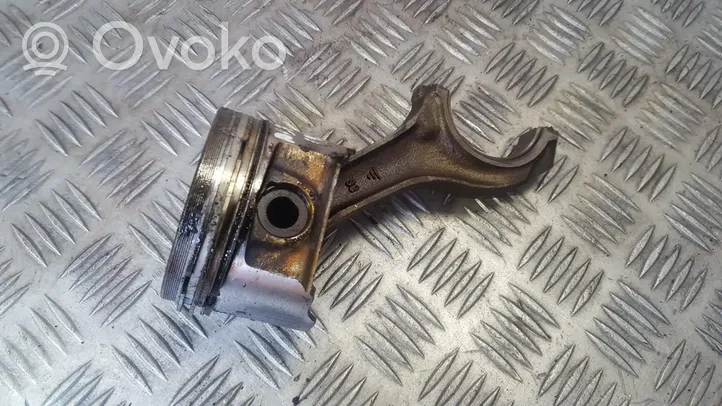 Alfa Romeo 145 - 146 Piston 