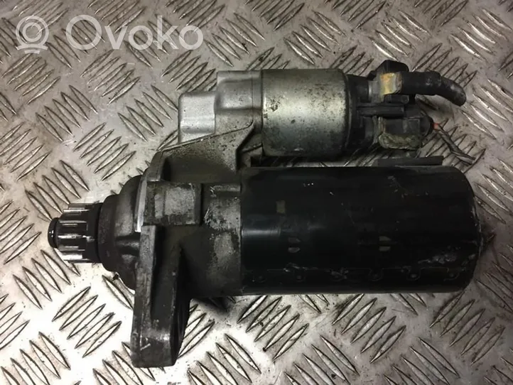 Volkswagen Touran II Starter motor 0001153007