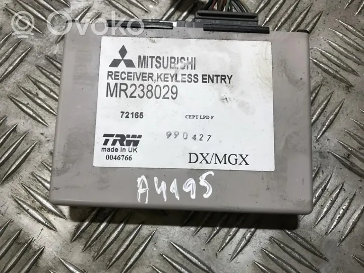 Mitsubishi Carisma Mukavuusmoduuli mr238029