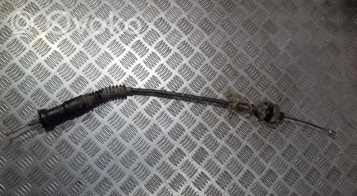 Audi 80 90 B3 Cable d'embrayage 1H1721335A