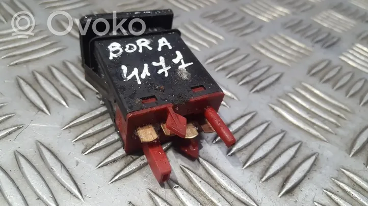 Volkswagen Bora Luistoneston (ASR) kytkin 1J0927133A