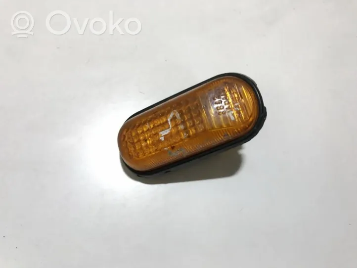 Honda Civic Front fender indicator light 6r01388