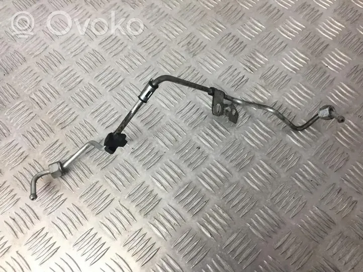 Nissan Qashqai Fuel line pipe 