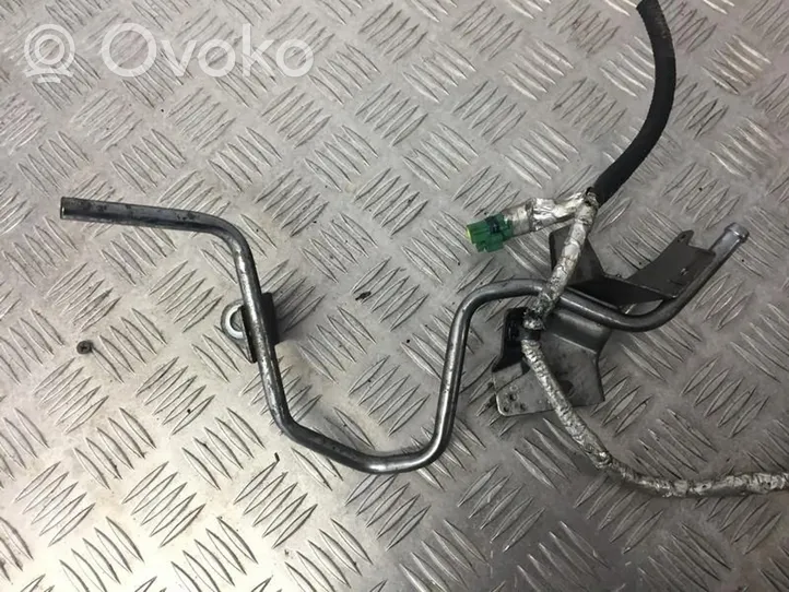 Nissan Qashqai Tuyau d'alimentation conduite de carburant 