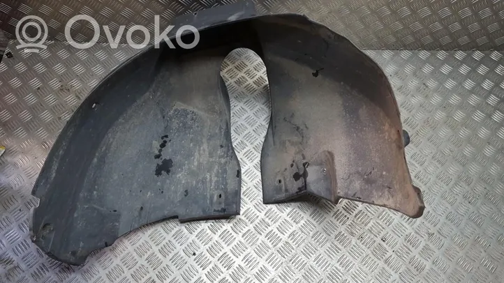 Audi A4 S4 B5 8D Rivestimento paraspruzzi parafango posteriore 8D0810171