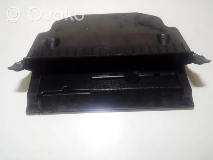 Seat Toledo I (1L) Glove box 1l0857103b