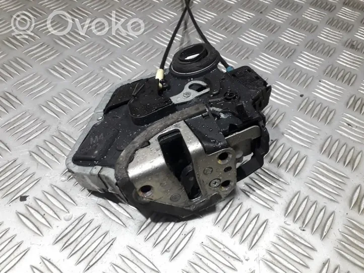 Toyota Verso Serratura portiera posteriore a046693