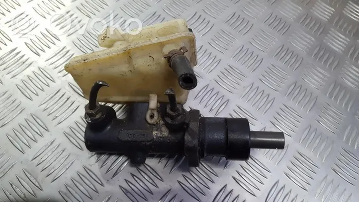 Ford Mondeo MK I Master brake cylinder 3350882491