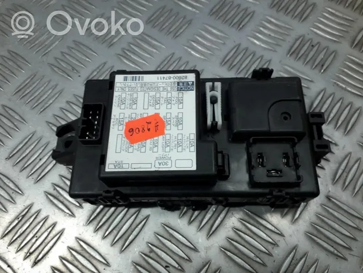 Daihatsu Terios Saugiklių dėžė (komplektas) 8260087411