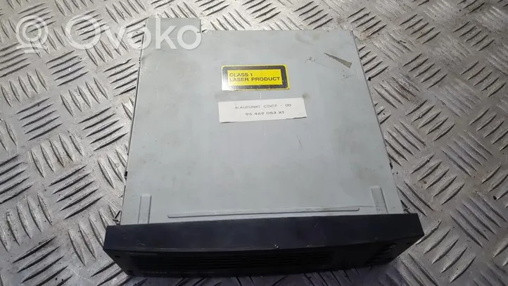 Peugeot 307 CD/DVD changer 7607769050