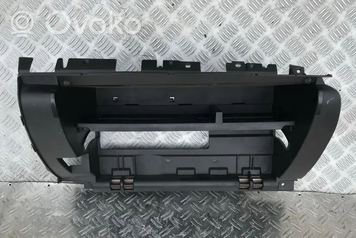Subaru Legacy Schowek deski rozdzielczej 66208aj000