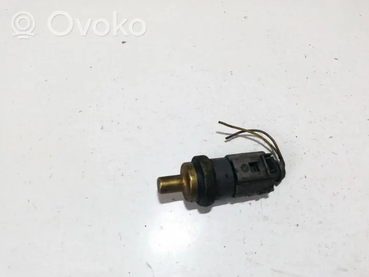 Audi A4 S4 B5 8D Sensor de temperatura del refrigerante 06a919501