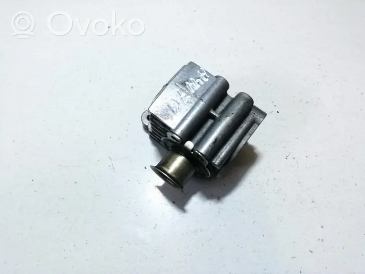 BMW 3 E90 E91 Valvola di raffreddamento EGR 7548415