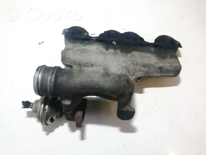 Volkswagen PASSAT B5 Intake manifold 028129713k