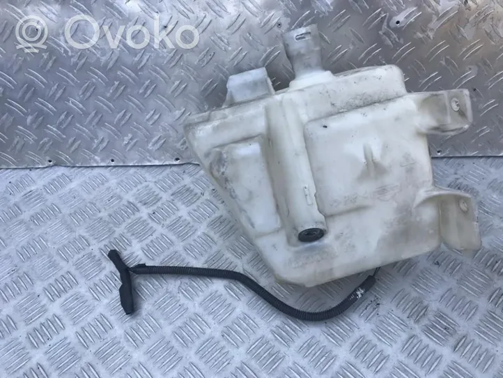 Nissan Primera Réservoir de liquide lave-glace 28910au300