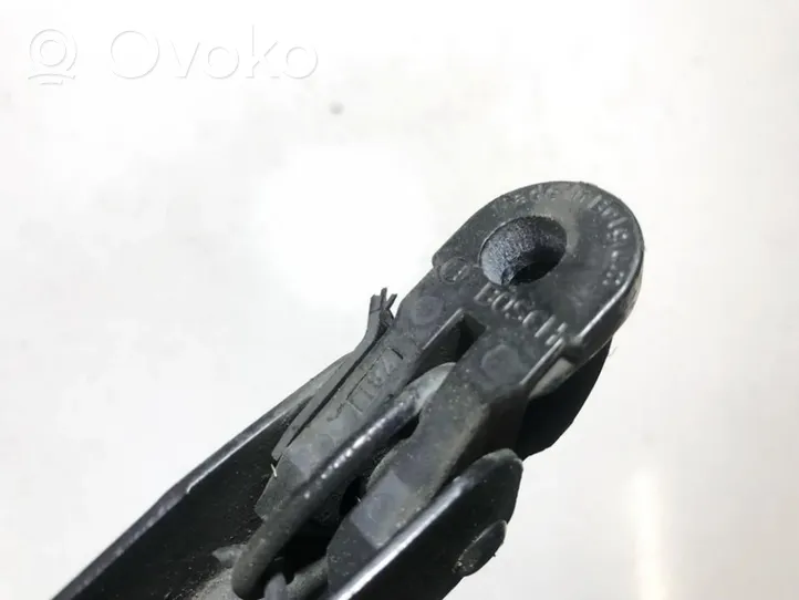 Renault Clio I Front wiper blade arm 7700793065