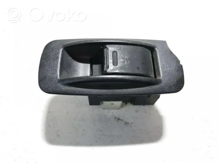 Toyota Avensis T250 Support bouton lève vitre porte avant 