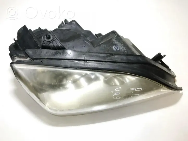 KIA Sorento Headlight/headlamp 