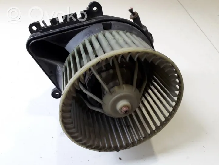 Renault Megane I Ventola riscaldamento/ventilatore abitacolo A526531211