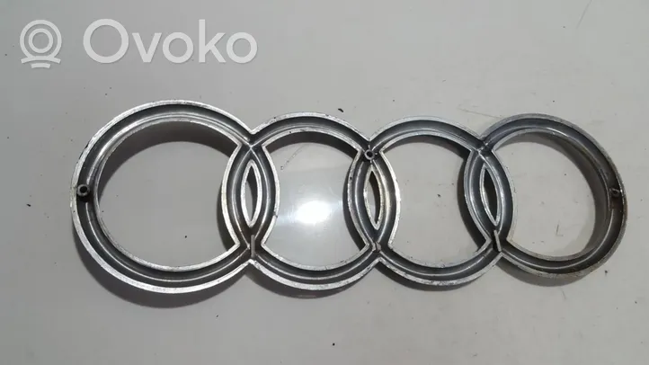 Audi 100 200 5000 C3 Mostrina con logo/emblema della casa automobilistica 