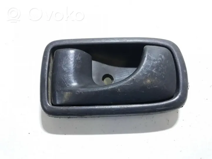 Daihatsu Charade Front door interior handle dh88i