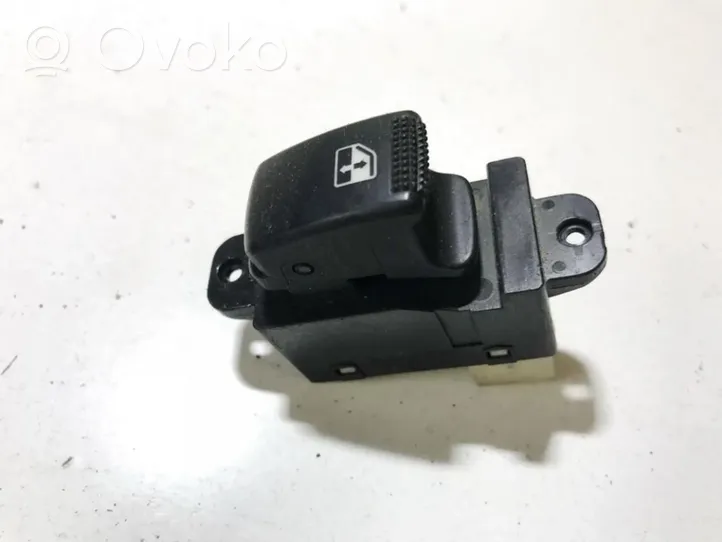 Hyundai Terracan Electric window control switch 621w03620