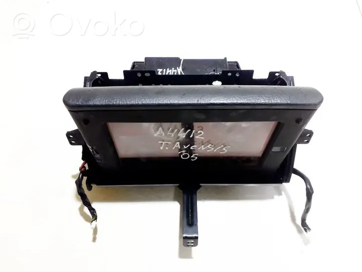 Toyota Avensis T250 Bildschirm / Display / Anzeige 5556823120