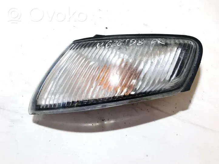 Mazda 626 Indicatore di direzione anteriore 210-81822