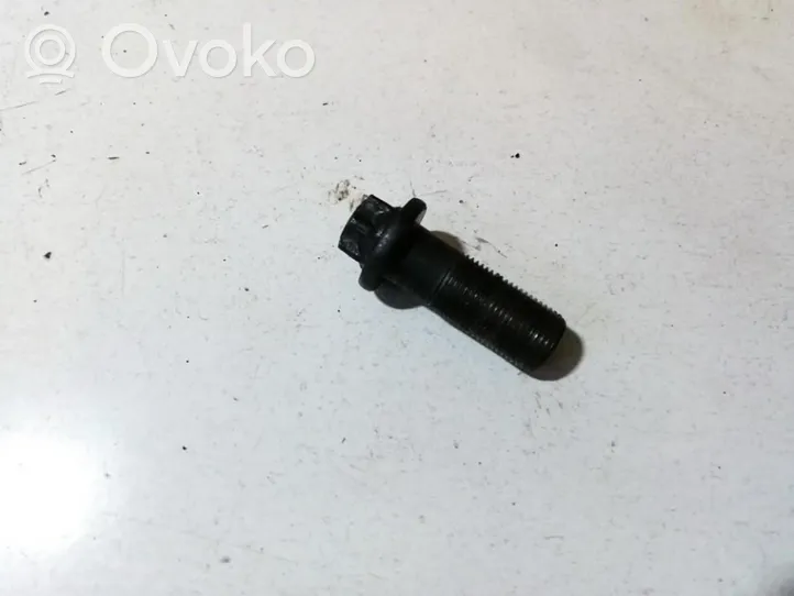 Volvo V50 Nuts/bolts 