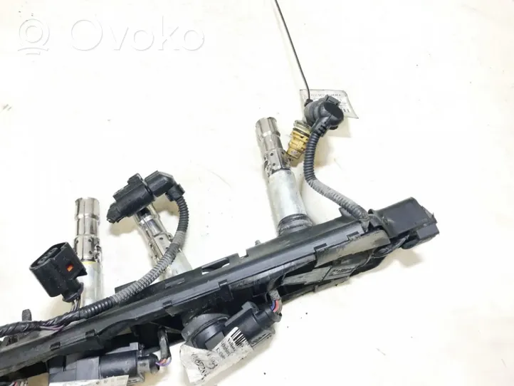 Volkswagen Golf V Sensore di posizione albero a camme 030907601D