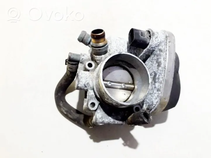 Opel Zafira B Throttle valve 55560398