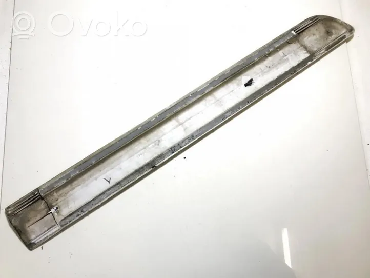 Mazda 626 Moulure de porte arrière 0005130041