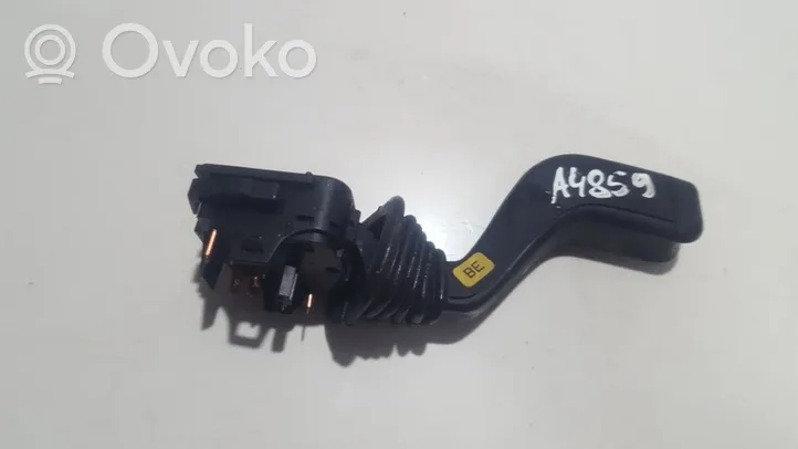 Opel Corsa B Wiper control stalk 90124931