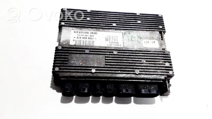 Renault 21 Dzinēja vadības bloks 7700850075