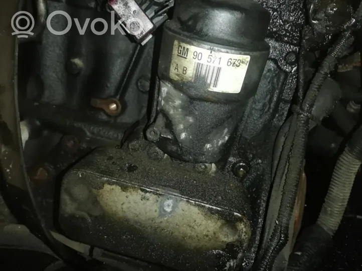 Opel Vectra B Nakrętka filtra oleju 90571673