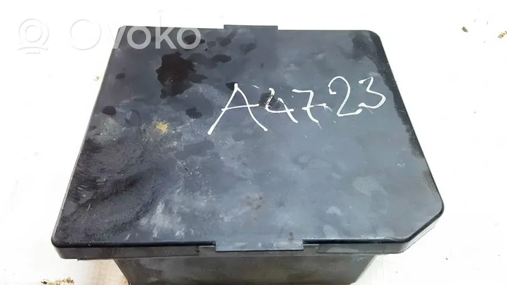 Nissan Qashqai+2 Module confort 284b7jd02a