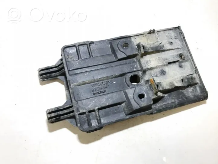 Volvo 850 Support batterie 9133441