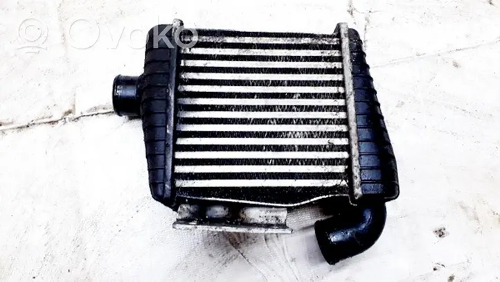 Hyundai Elantra Radiatore intercooler 