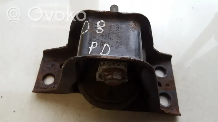 Nissan Note (E11) Supporto di montaggio del motore 8200131305