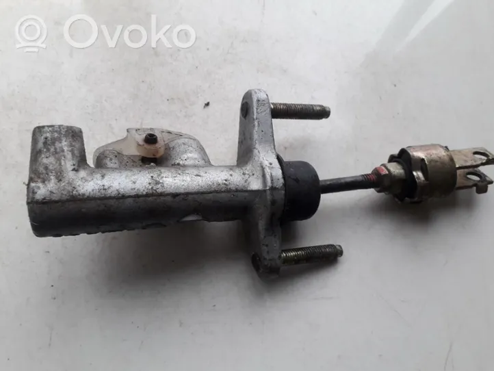 Toyota Corolla Verso E121 Główny cylinder sprzęgła 