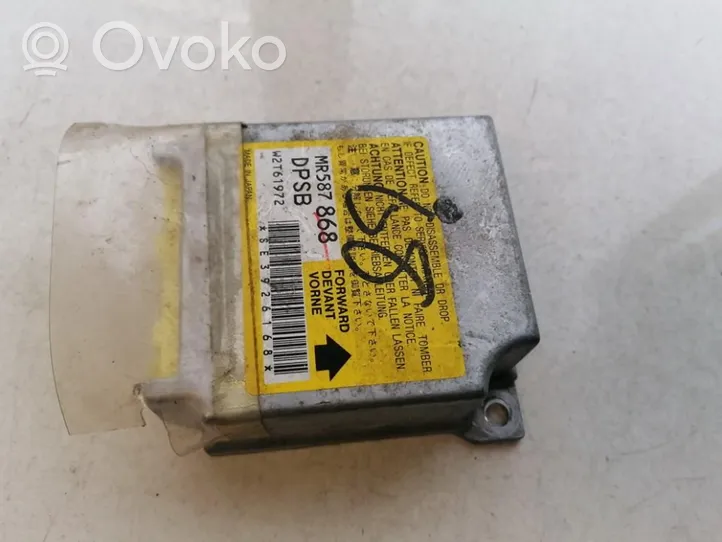 Mitsubishi Outlander Sterownik / Moduł Airbag MR587868