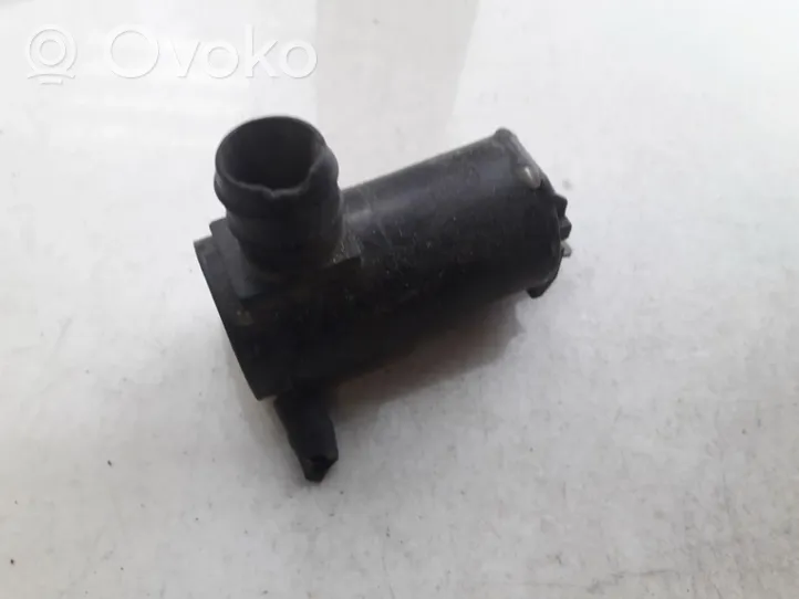 Toyota Celica T200 Pompe de lave-glace de pare-brise 0602101480