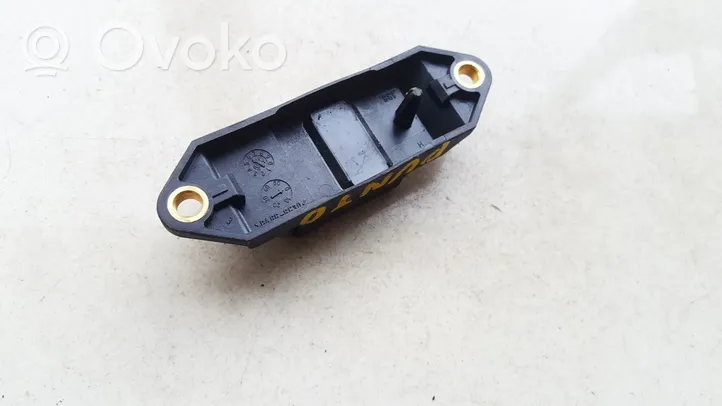 Fiat Punto (188) Sensore d’urto/d'impatto apertura airbag 46739604