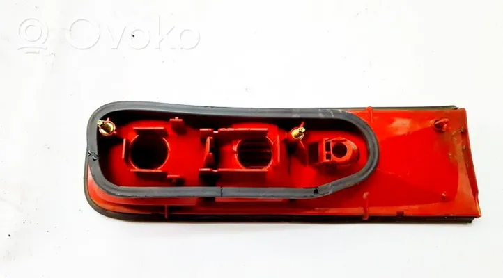 Renault Safrane Tailgate rear/tail lights 7700847102