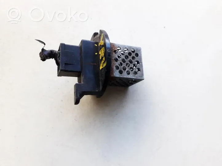 Daihatsu YRV Heater blower motor/fan resistor 77376