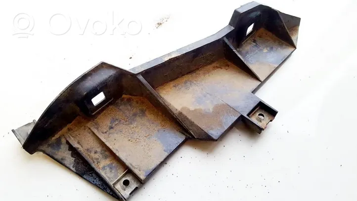 BMW 5 E39 Support de montage de pare-chocs avant 145531